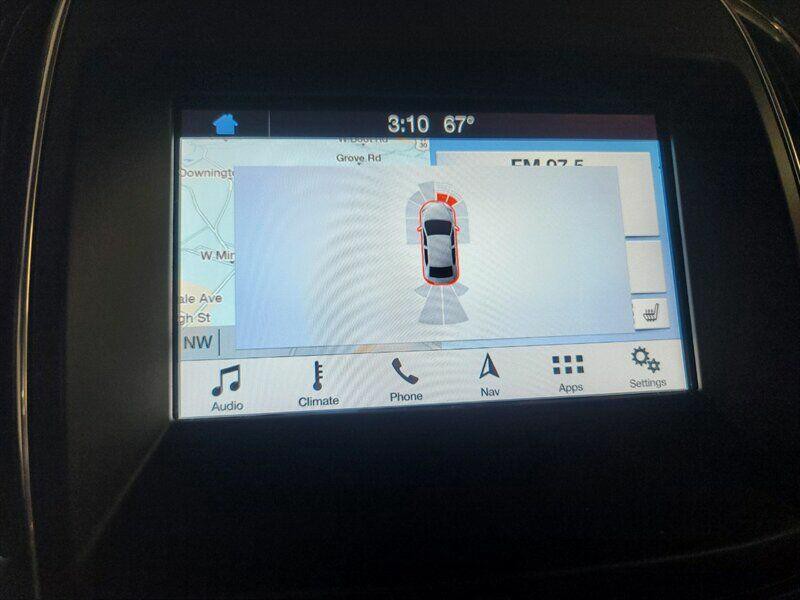 2018 Ford Edge Image 18