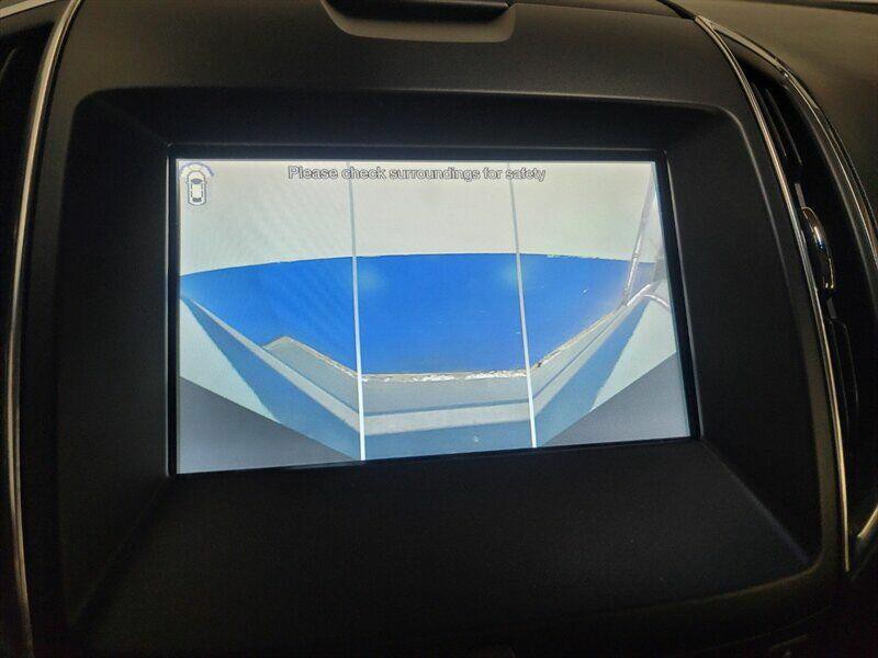 2018 Ford Edge Image 20