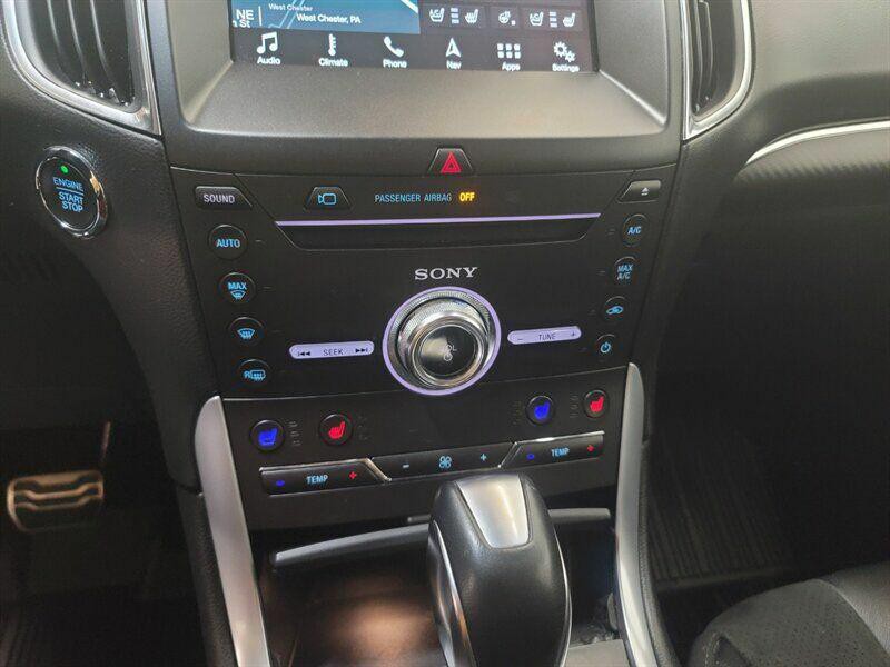 2018 Ford Edge Image 28