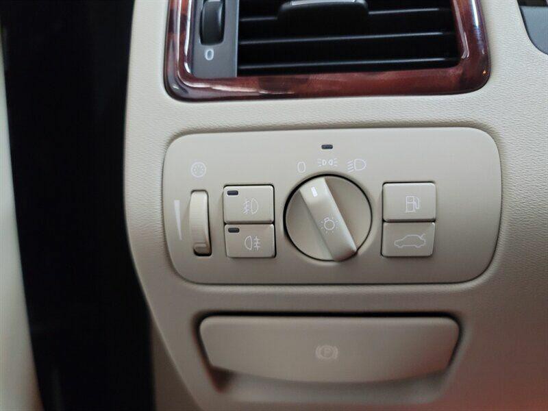 2007 Volvo S80 Image 11