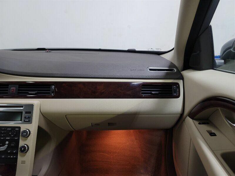 2007 Volvo S80 Image 14