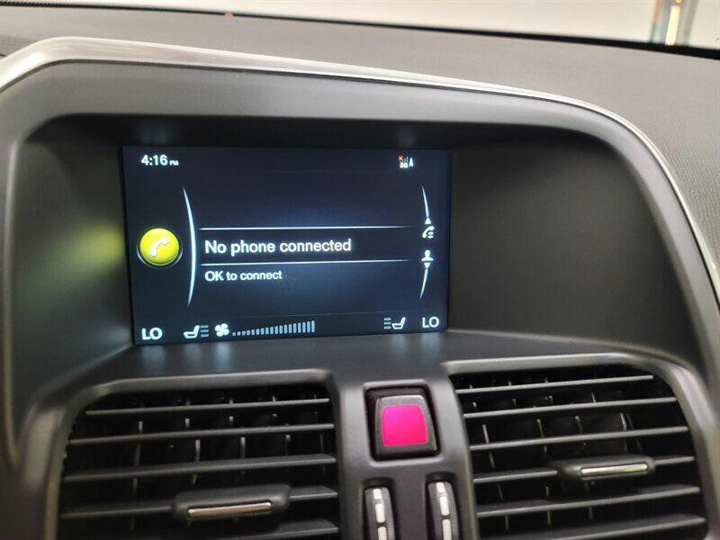 2015 Volvo XC60 Image 21