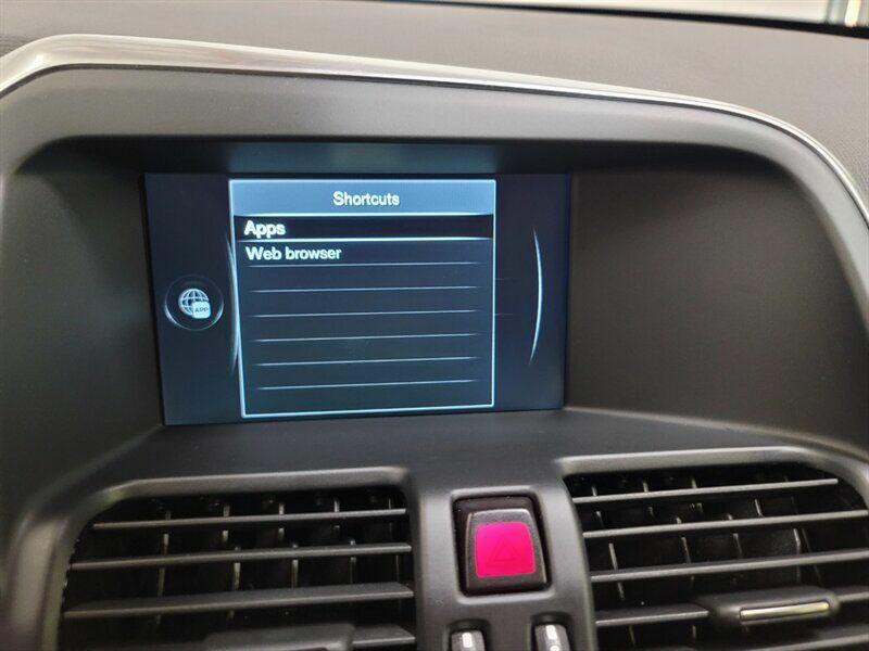 2015 Volvo XC60 Image 23