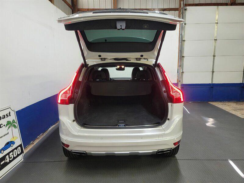 2015 Volvo XC60 Image 32