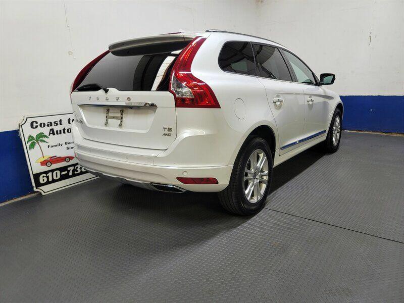 2015 Volvo XC60 Image 35