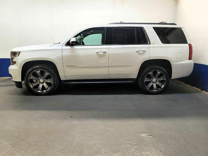 2016 Chevrolet Tahoe Image 2