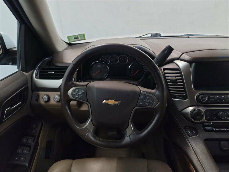 2016 Chevrolet Tahoe Image 9