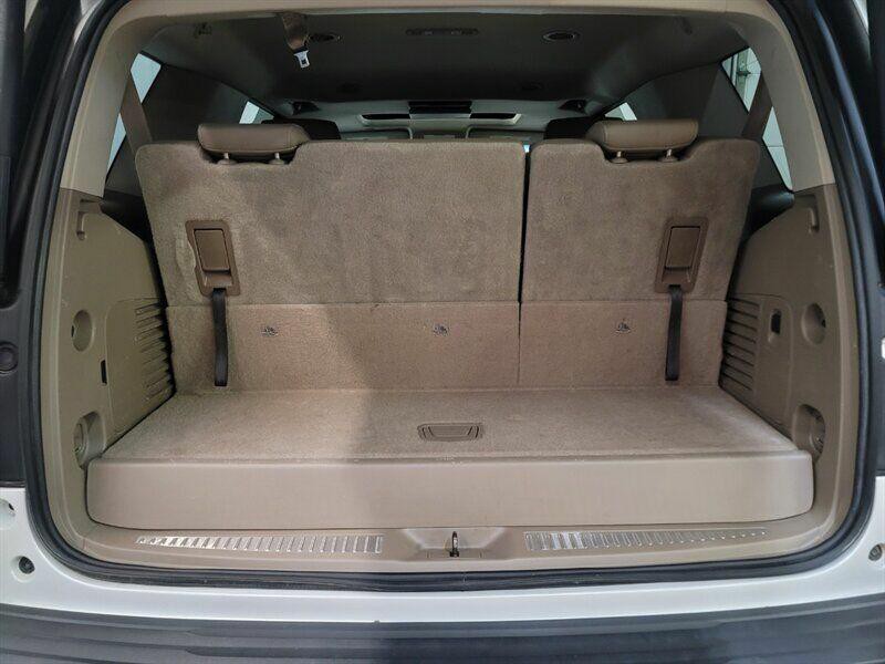 2016 Chevrolet Tahoe Image 32