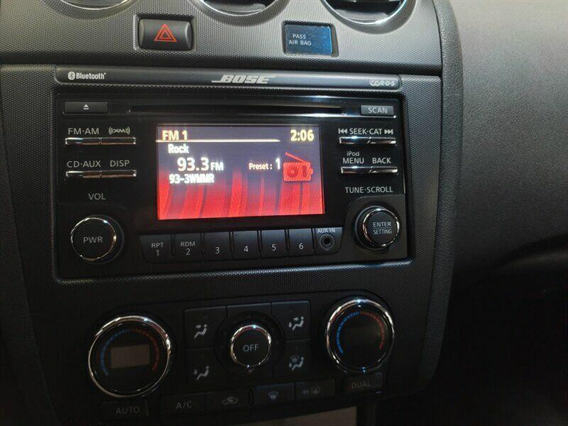2012 Nissan Altima Image 11