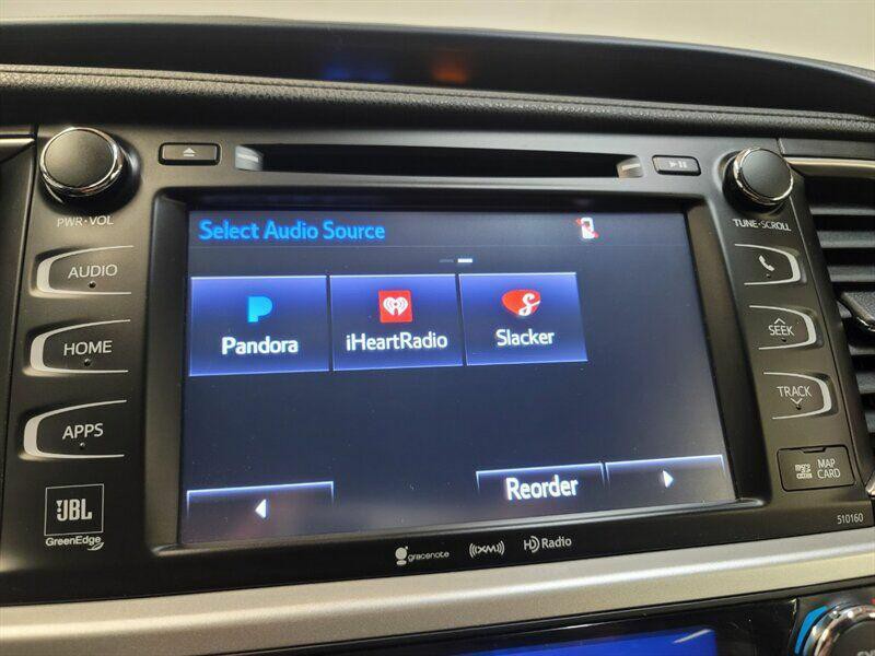 2016 Toyota Highlander Image 20