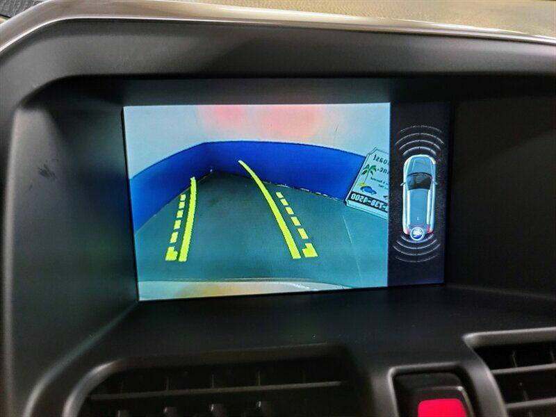 2015 Volvo XC60 Image 27