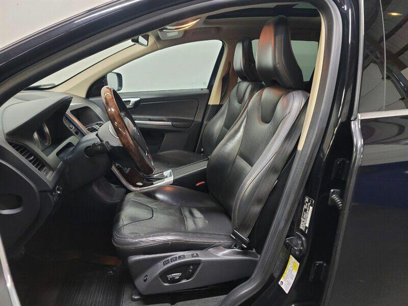 2013 Volvo XC60 Image 6