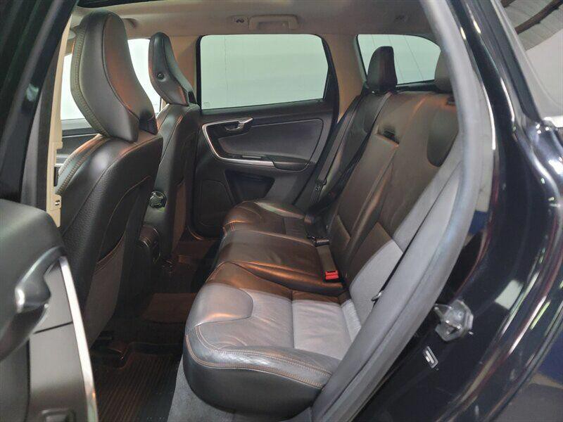 2013 Volvo XC60 Image 7