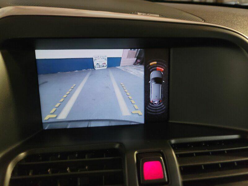 2013 Volvo XC60 Image 12