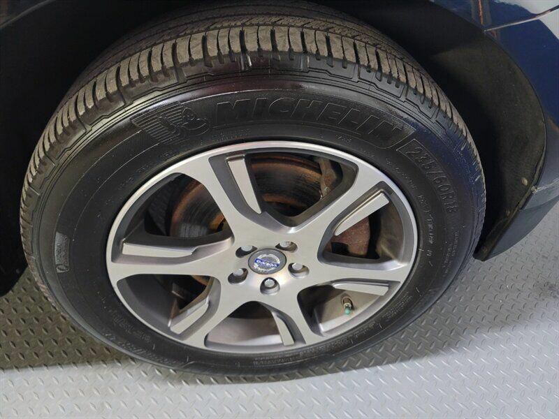 2013 Volvo XC60 Image 25