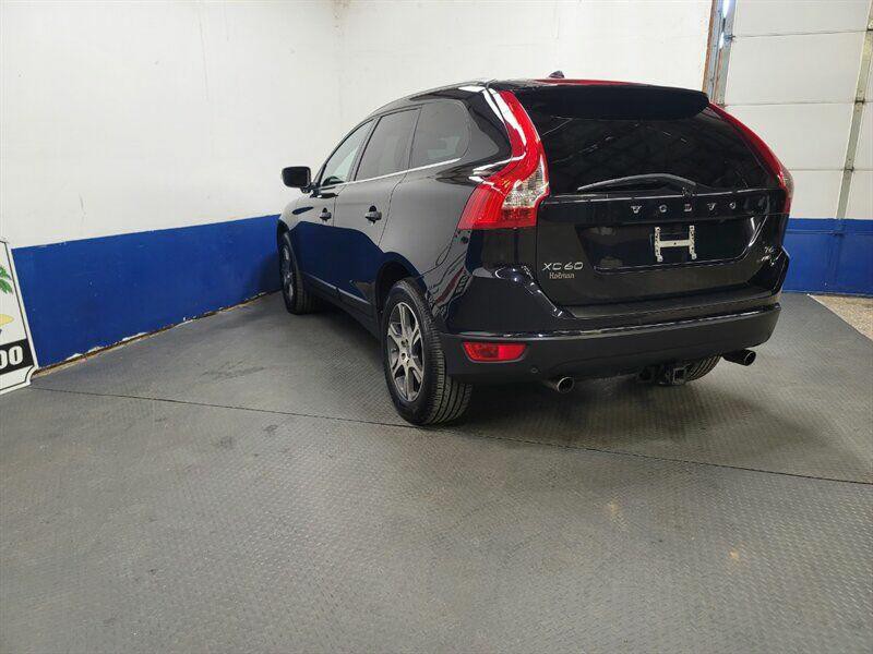 2013 Volvo XC60 Image 28