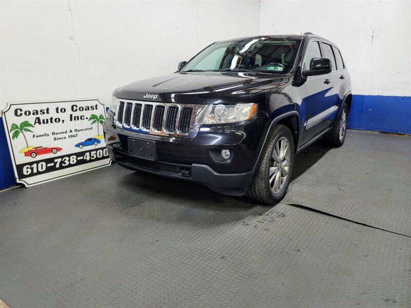 2013 Jeep Grand Cherokee Image 1