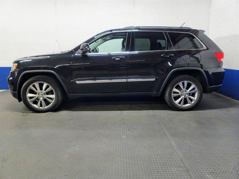 2013 Jeep Grand Cherokee Image 2