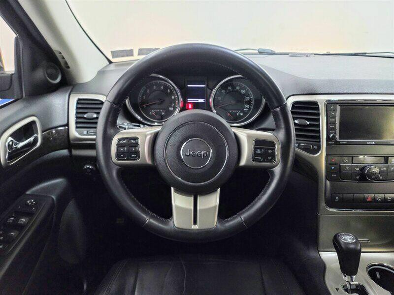 2013 Jeep Grand Cherokee Image 8