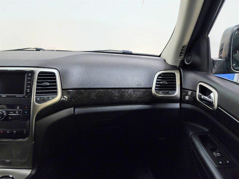 2013 Jeep Grand Cherokee Image 21