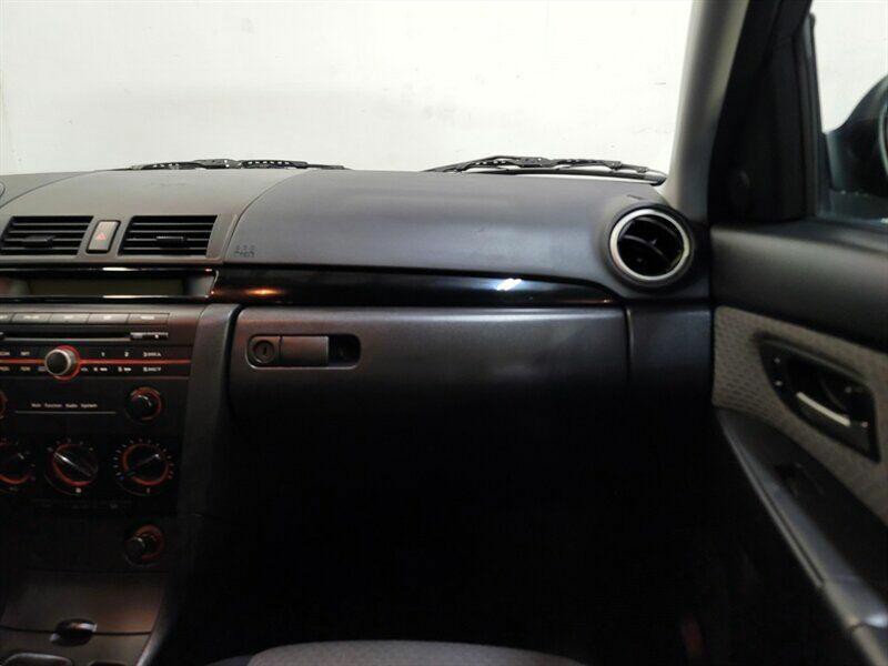 2006 Mazda Mazda3 Image 12