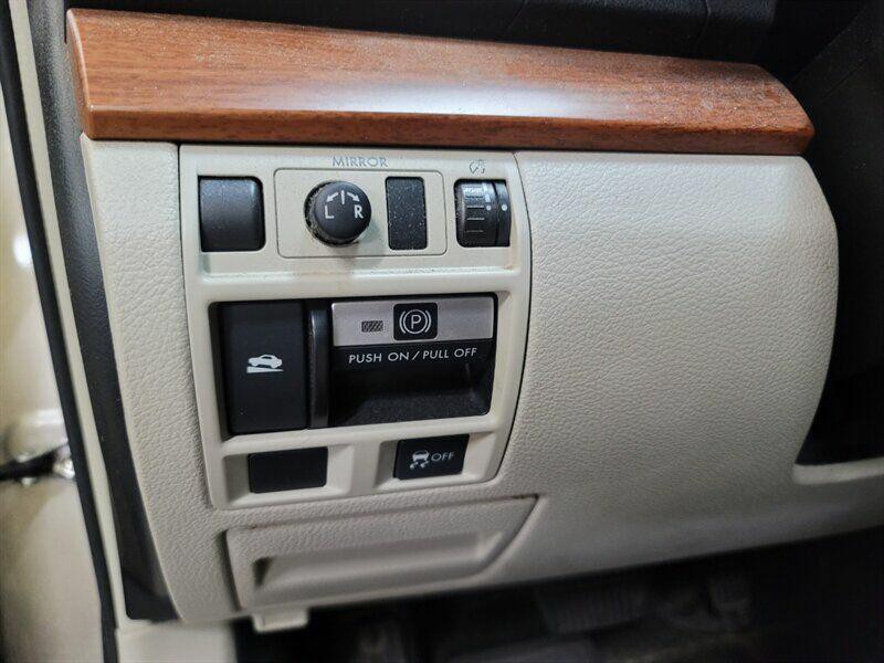 2014 Subaru Outback Image 5