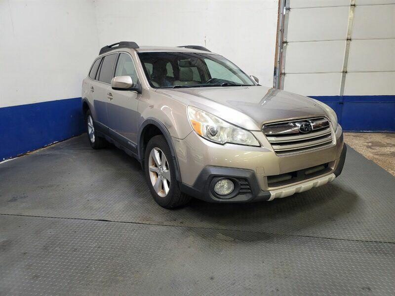 2014 Subaru Outback Image 15