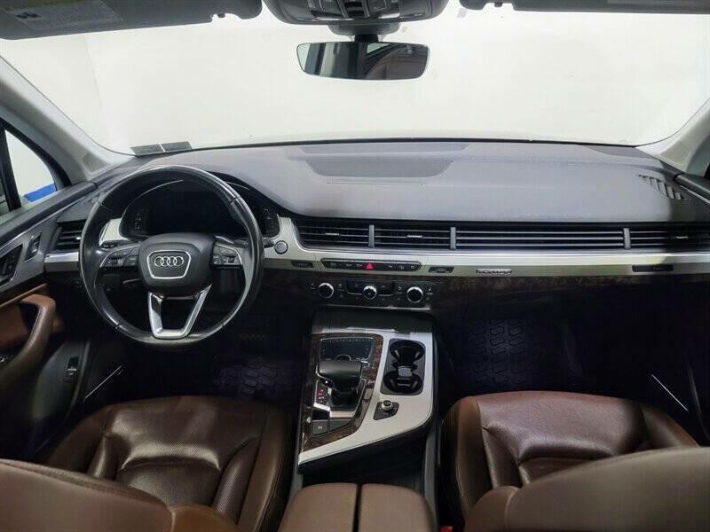 2018 Audi Q7 Image 9