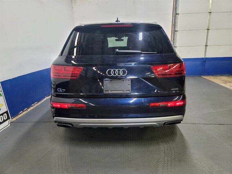 2018 Audi Q7 Image 25