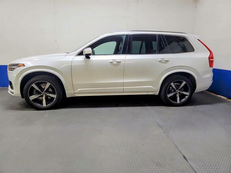 2016 Volvo XC90 Image 2