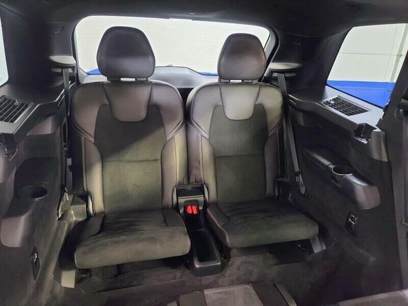 2016 Volvo XC90 Image 8