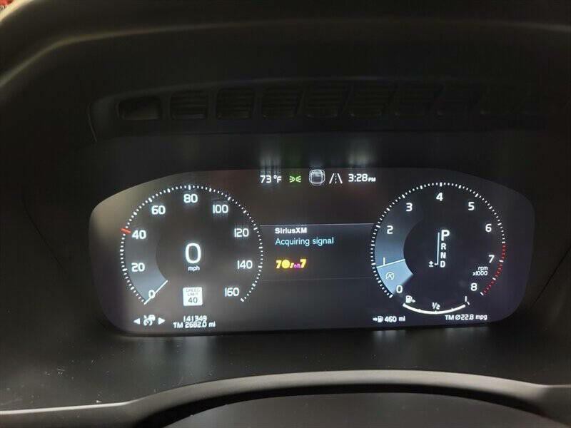 2016 Volvo XC90 Image 12