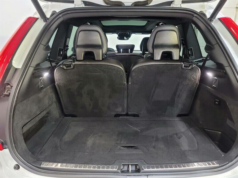 2016 Volvo XC90 Image 38