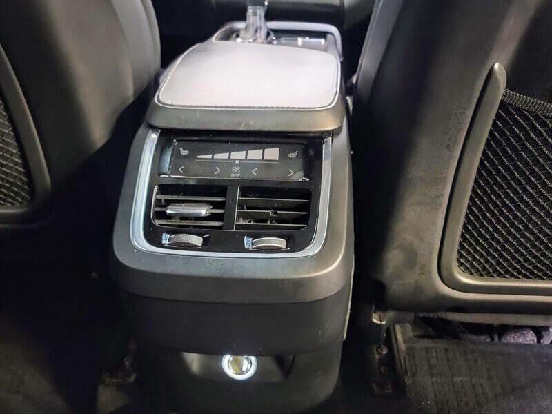 2016 Volvo XC90 Image 44