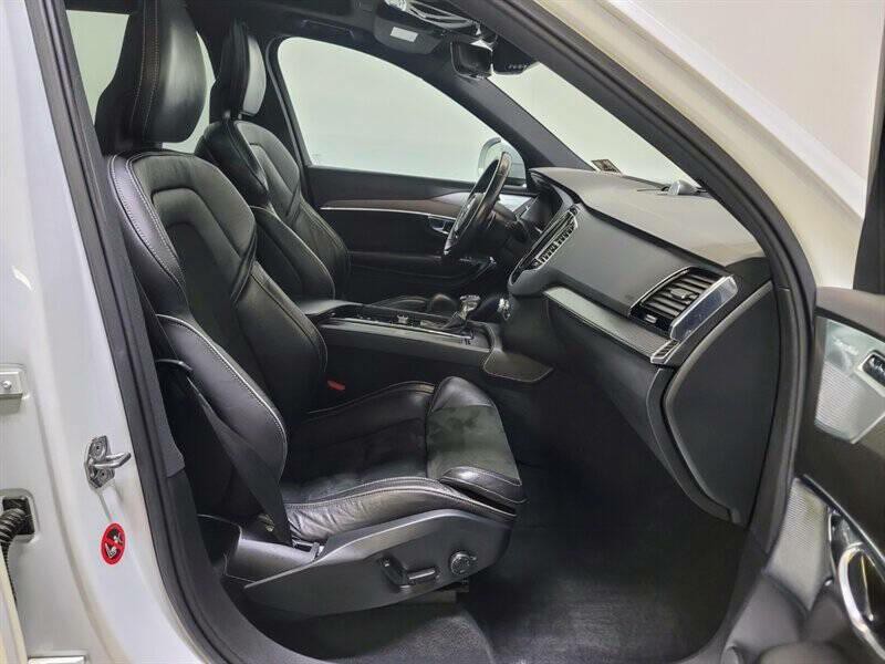 2016 Volvo XC90 Image 47