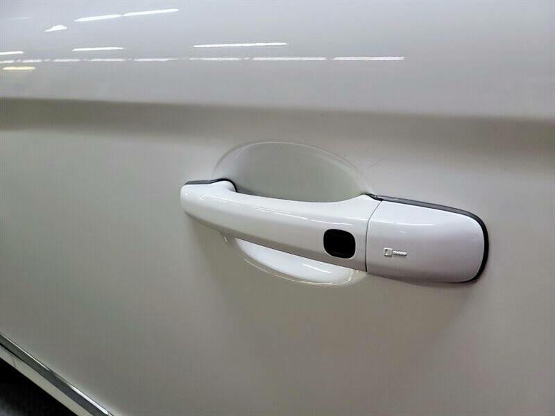 2016 Volvo XC60 Image 5