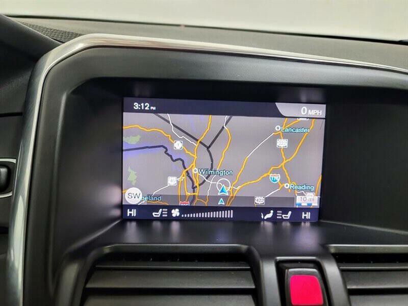 2016 Volvo XC60 Image 12
