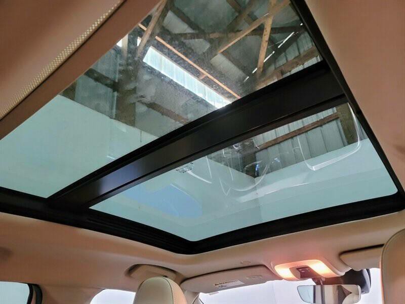 2016 Volvo XC60 Image 38