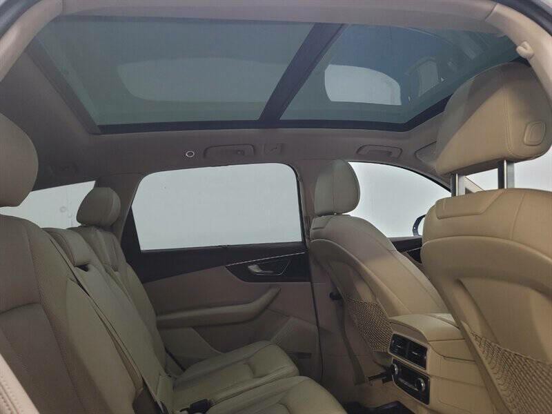 2018 Audi Q7 Image 27