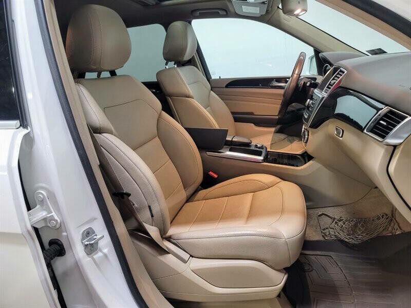 2015 Mercedes-Benz M-Class Image 39