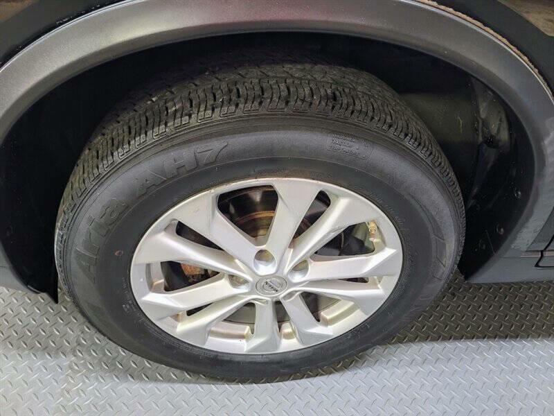 2015 Nissan Rogue Image 21