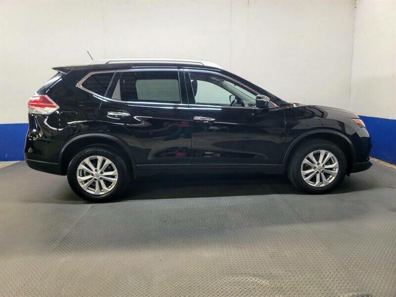 2015 Nissan Rogue Image 29