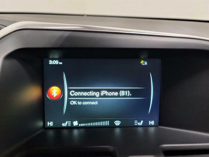 2017 Volvo XC60 Image 19