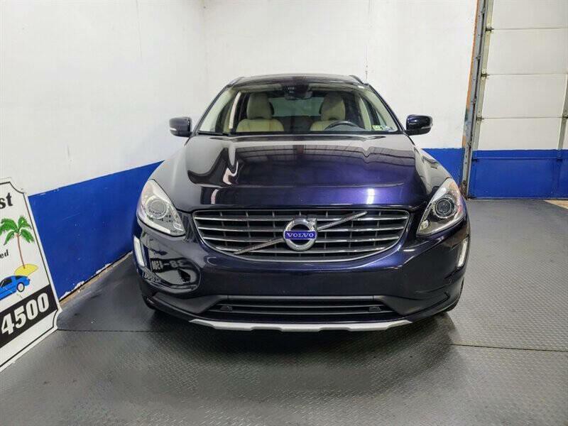 2017 Volvo XC60 Image 43