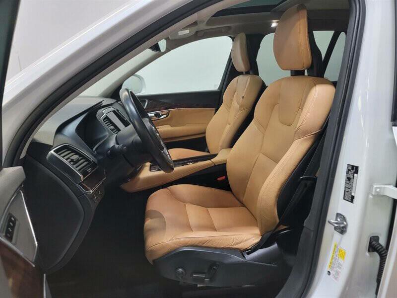 2016 Volvo XC90 Image 6