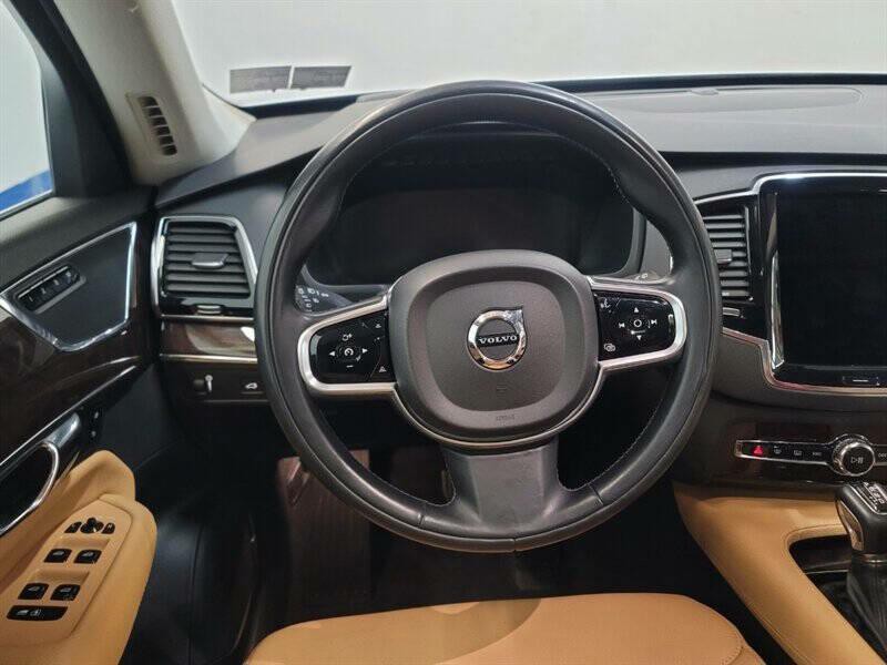 2016 Volvo XC90 Image 11