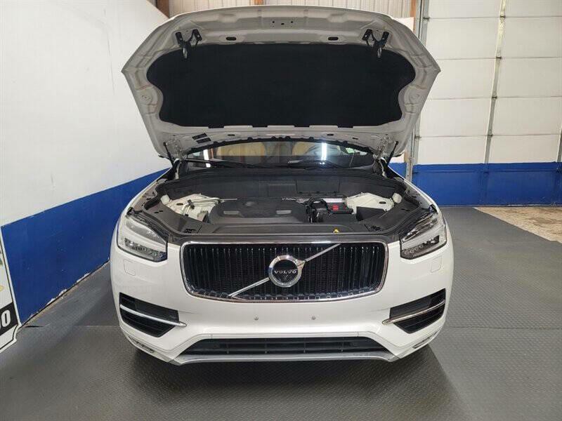 2016 Volvo XC90 Image 25