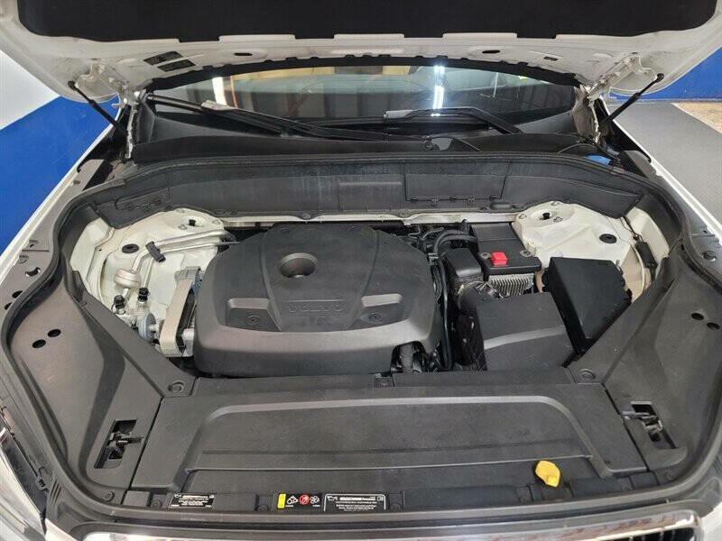2016 Volvo XC90 Image 26