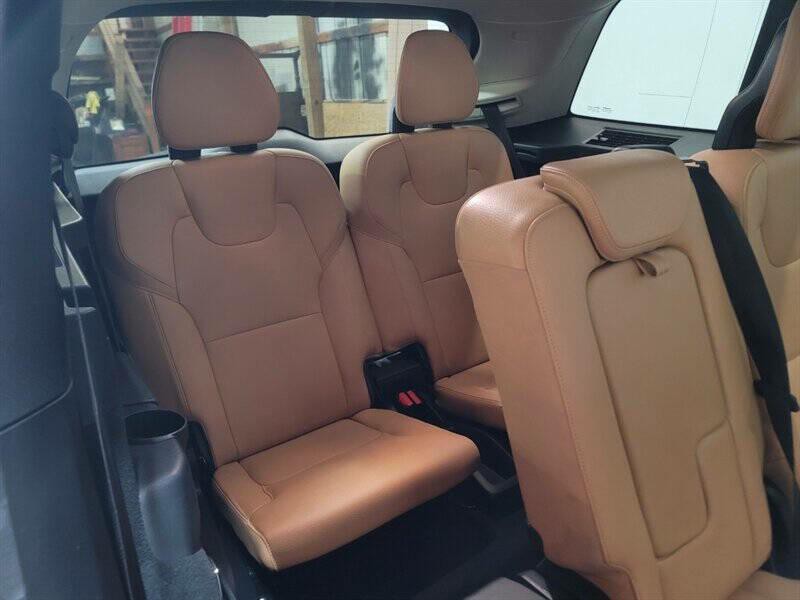2016 Volvo XC90 Image 36