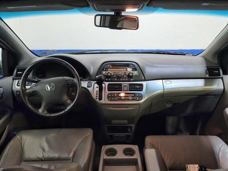 2010 Honda Odyssey Image 6